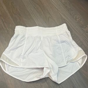 Lululemon high rise hotty hots size four